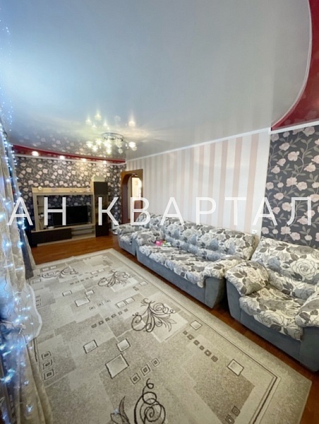 квартиры четырехкомнатная